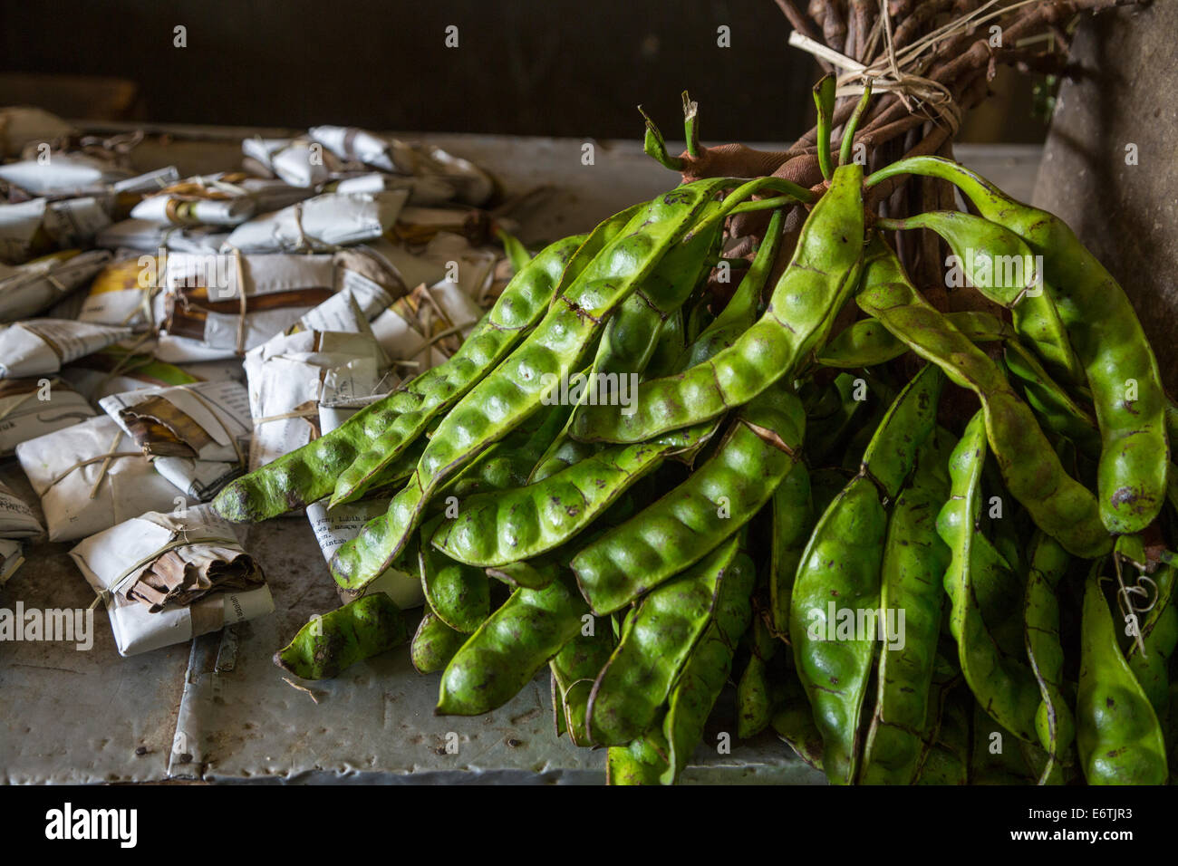 Yogyakarta, Java, Indonesia.  Petai, or Pete, Beans, also known as Bitter Bean, Stink Beans, or Twisted Cluster Beans. Stock Photo