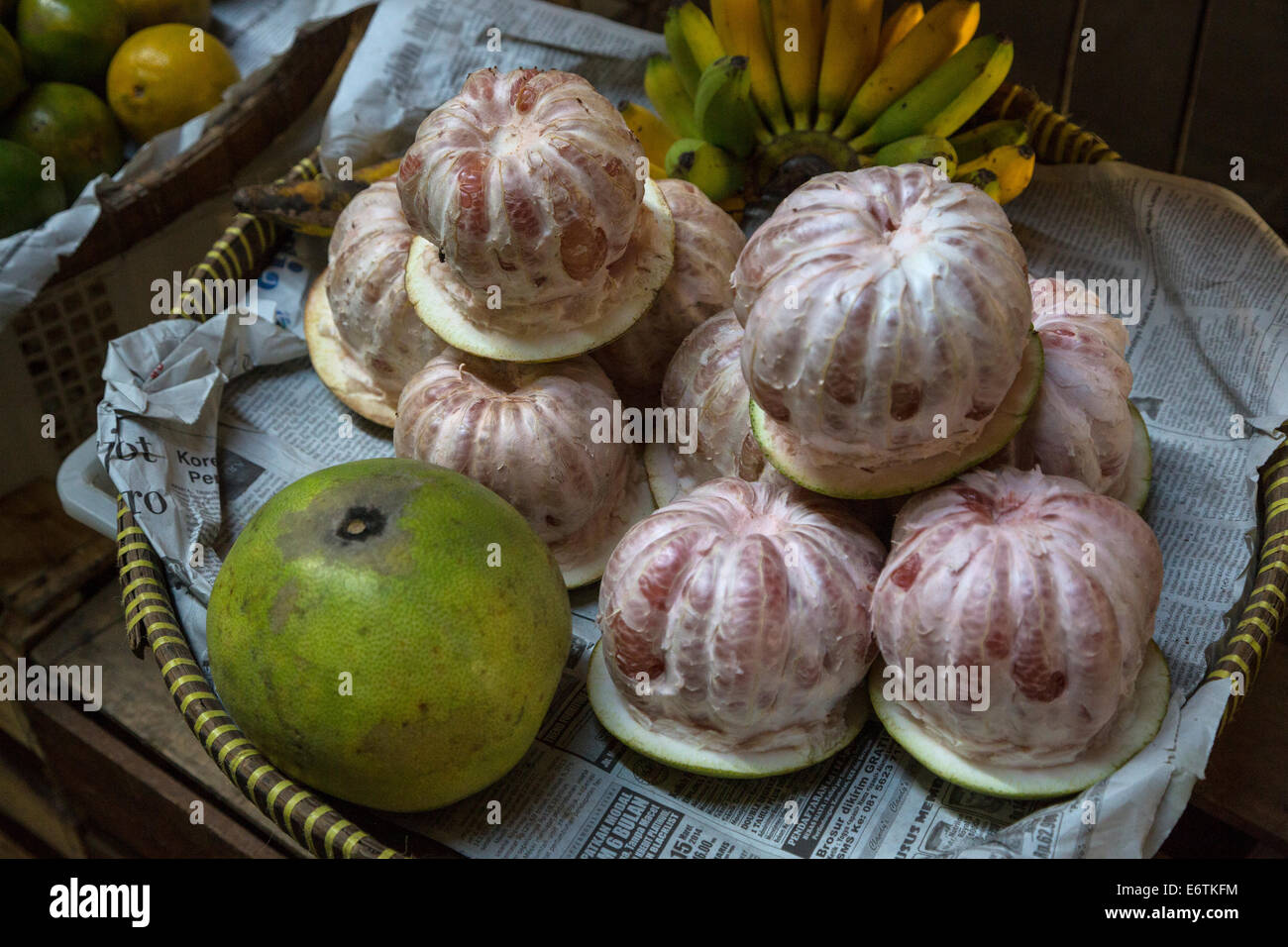 Yogyakarta, Java, Indonesia.  'Bali Oranges', peeled, Beringharjo Market. Stock Photo
