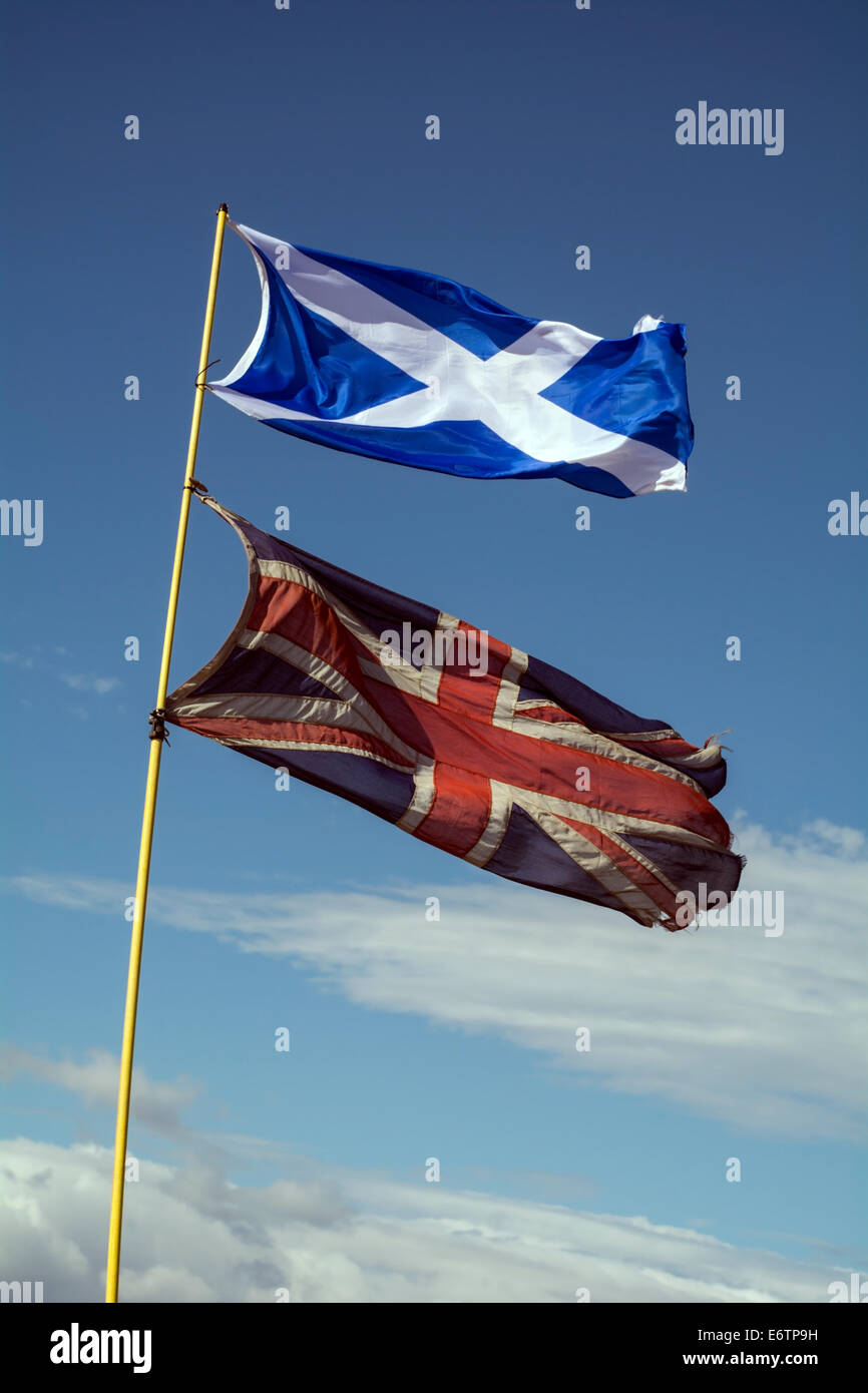 thumbnail image 2 of Single Metal Rip Torn Flag St Andrews Saltire Scotland Decal – JDM Race Car Van Bike Sticker 2 of 4