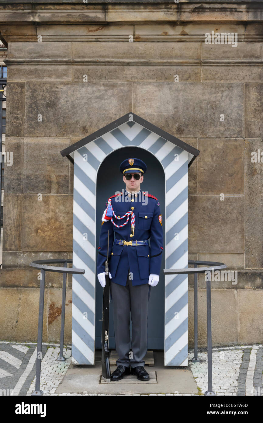 Guard duty sentry box hi-res stock photography and images - Alamy