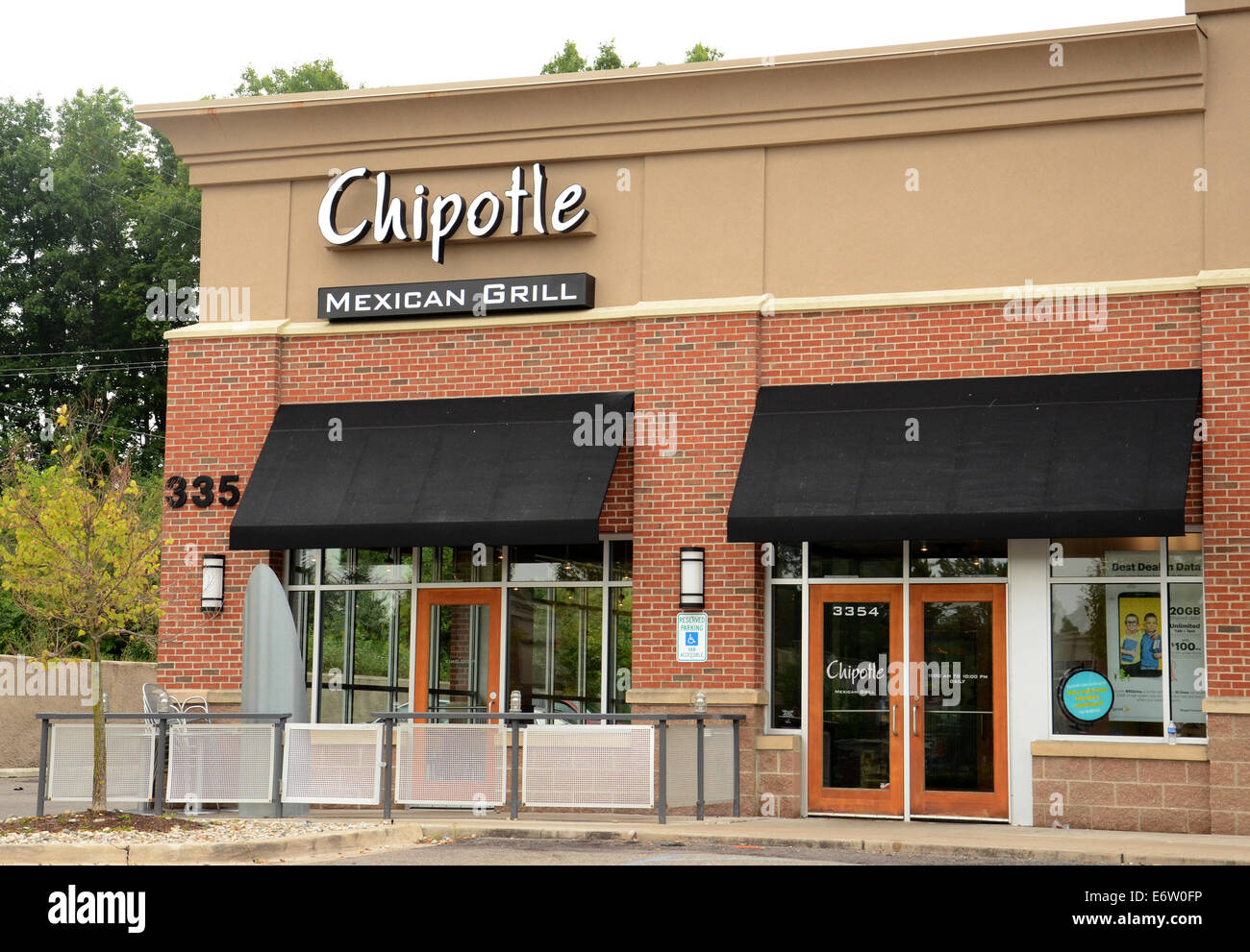ANN ARBOR, MI - AUGUST 24: Chipotle Mexican Grill in Ann Arbor on August 24, 2014. Chipotle has 1680 stores in the United States Stock Photo