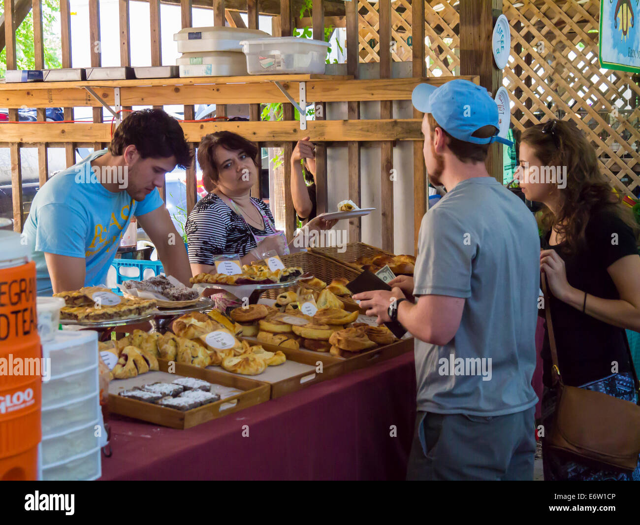 Farmers Market at Steamboat Landing in the Finger lakes region in