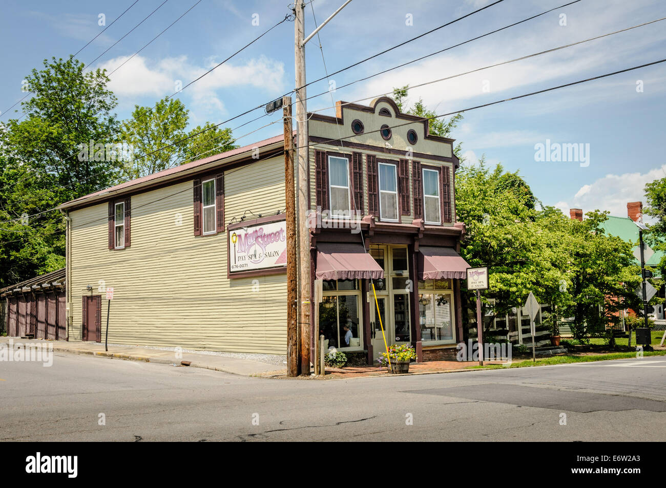 Mane Street Spa & Salon, 301 East Main Street, Abingdon, Virginia Stock