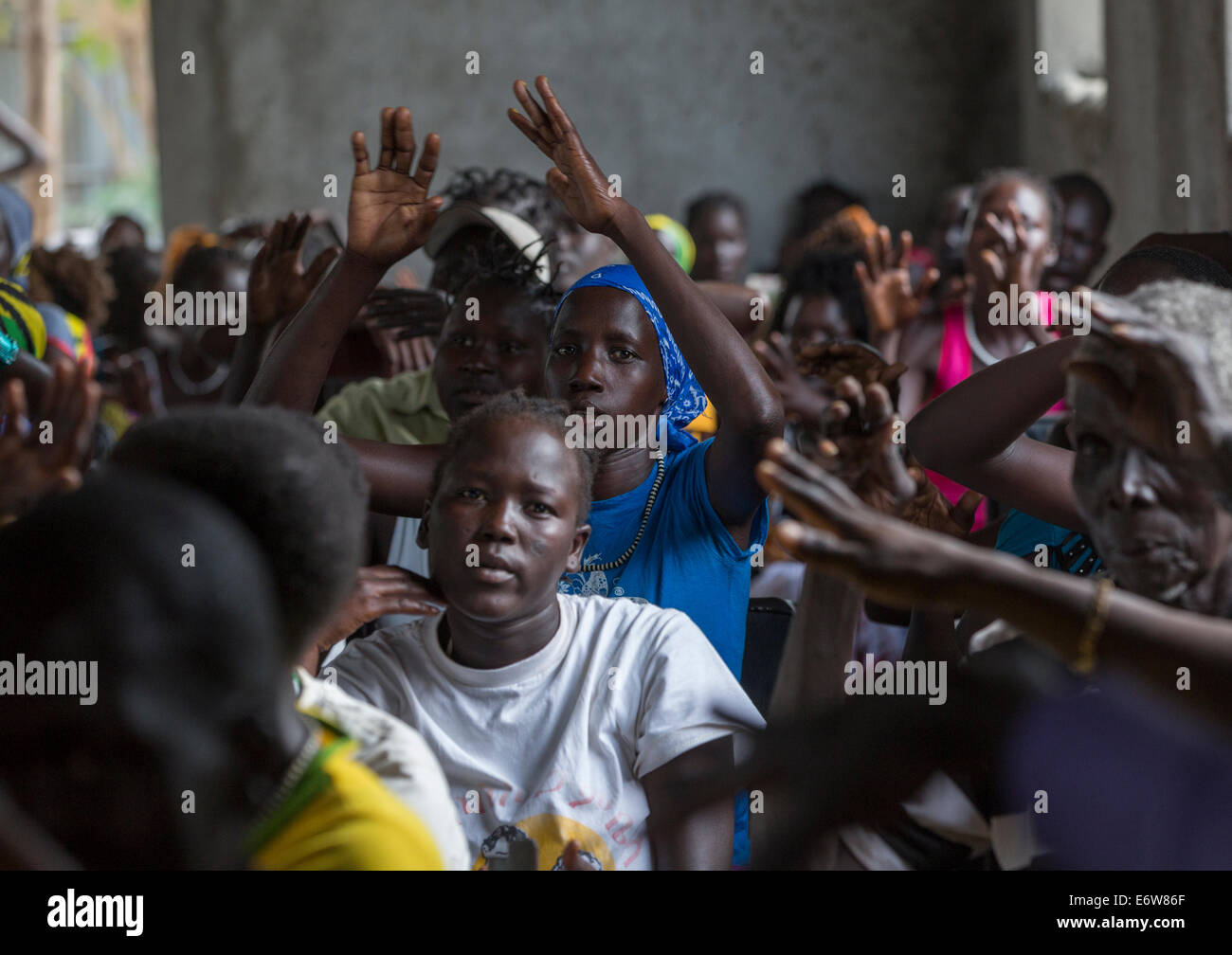 Catholic mass church africa hi-res stock photography and images - Alamy