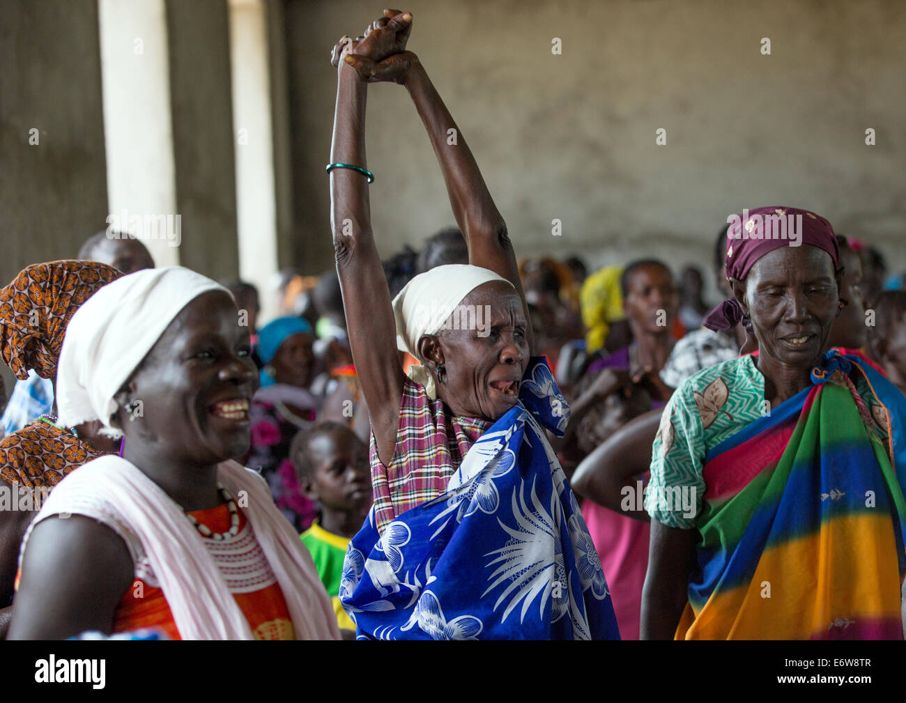 Catholic mass church africa hi-res stock photography and images - Alamy