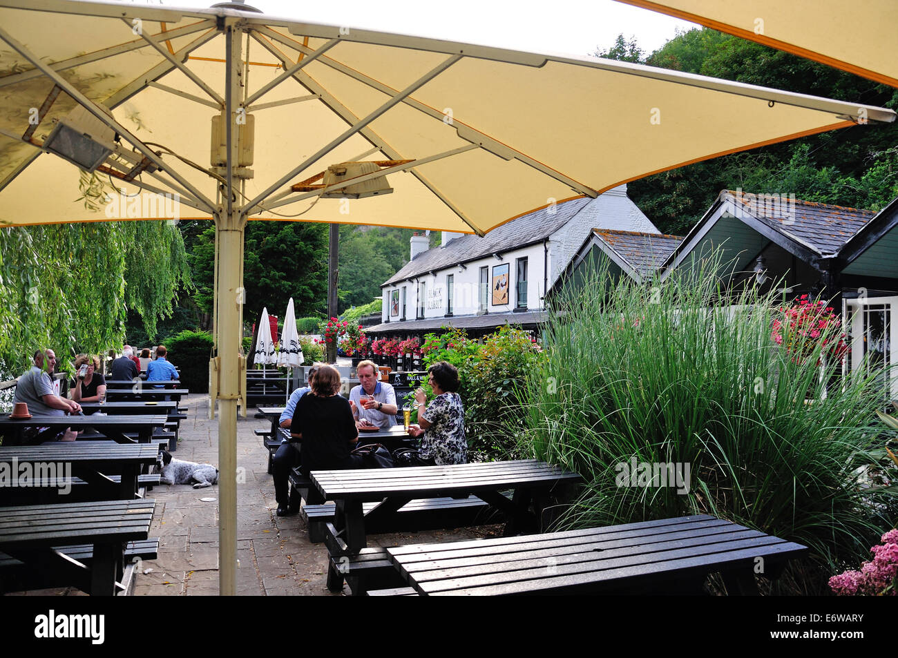 The Black Rabbit Pub Restaurant, Mill Road, Arundel, West Sussex, England, United Kingdom Stock Photo