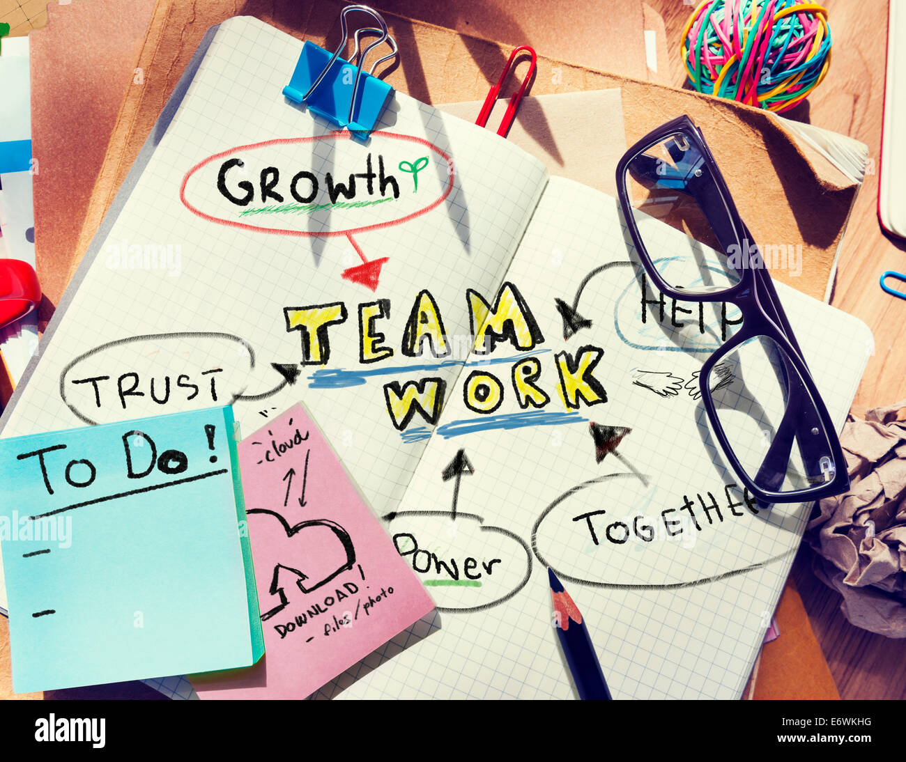 Presentation information teamwork hi-res stock photography and images ...