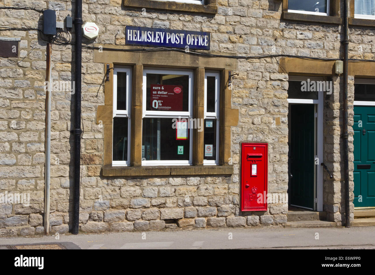 Helmsley Post Office, Helmsley, North Yorkshire Stock Photo