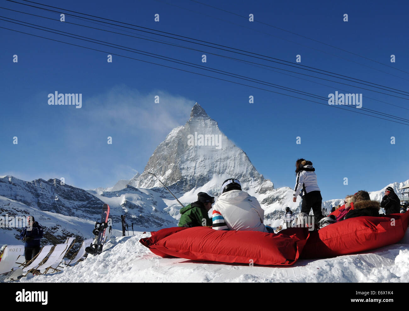 At Trockener Steg on Theodul glacier with Matterhorn in the background, Zermatt ski resort, Valais, Switzerland Stock Photo