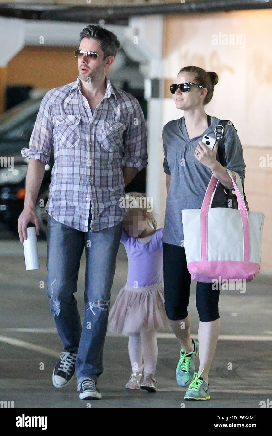 Amy Adams and partner Darren Le Gallo take their daughter Aviana to ballet class  Featuring: Amy Adams,Darren Le Gallo,Aviana Olea Le Gallo Where: Los Angeles, California, United States When: 25 Feb 2014 Stock Photo