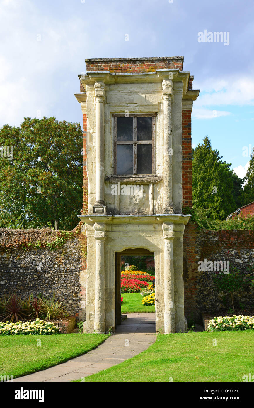 Charter Tower entrance to Walled Garden, Gadebridge Park, Hemel Hempstead, Hertfordshire, England, United Kingdom Stock Photo