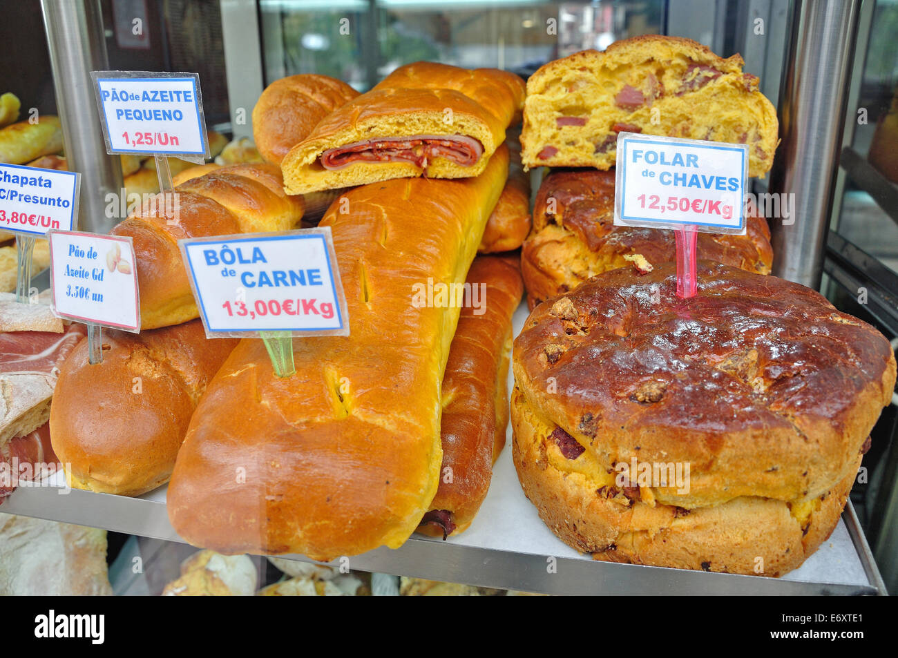 Bakery window hires stock photography and images Alamy