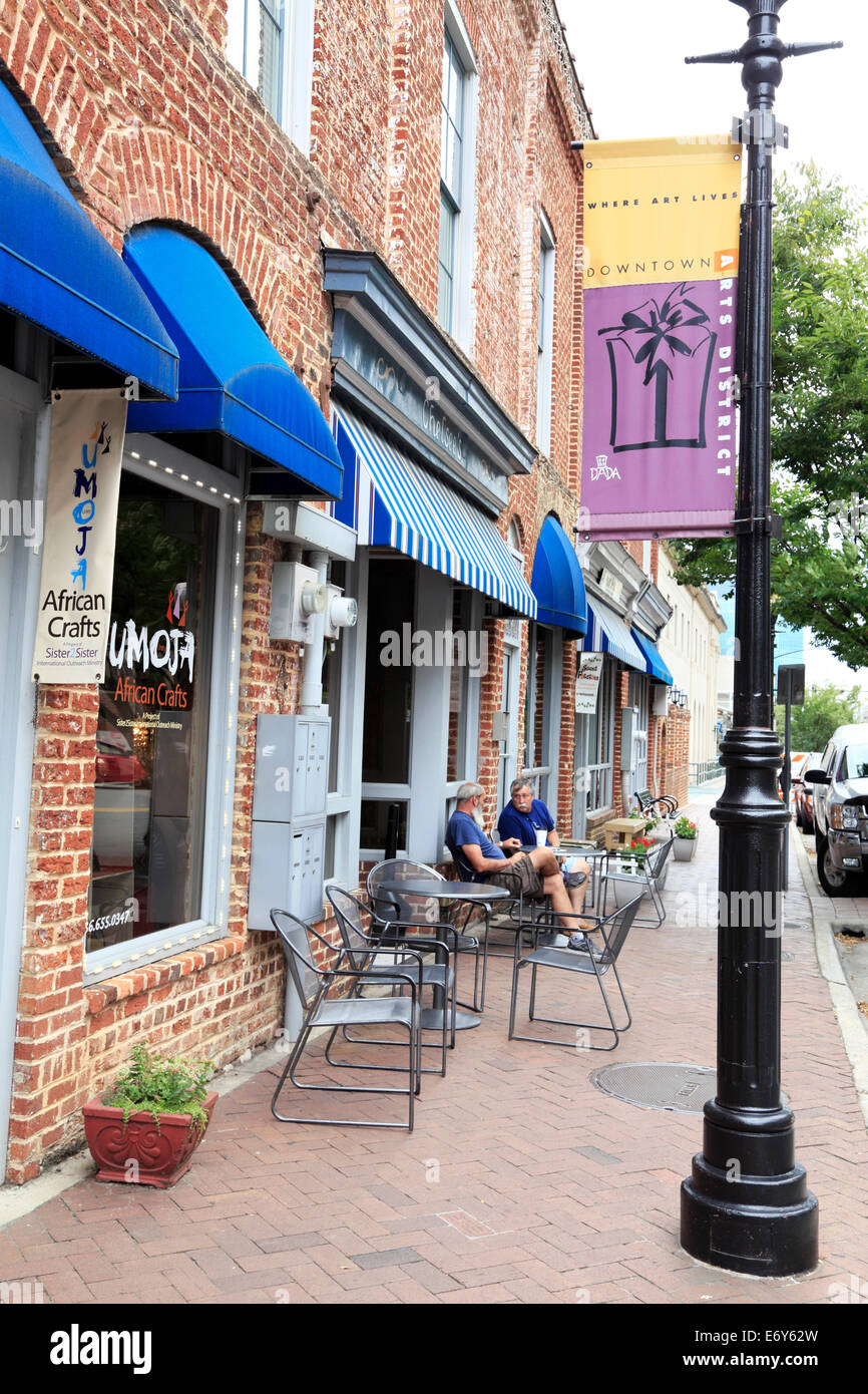 Winston-Salem, North Carolina. Coffee shop on Trade street in the Art district. Stock Photo