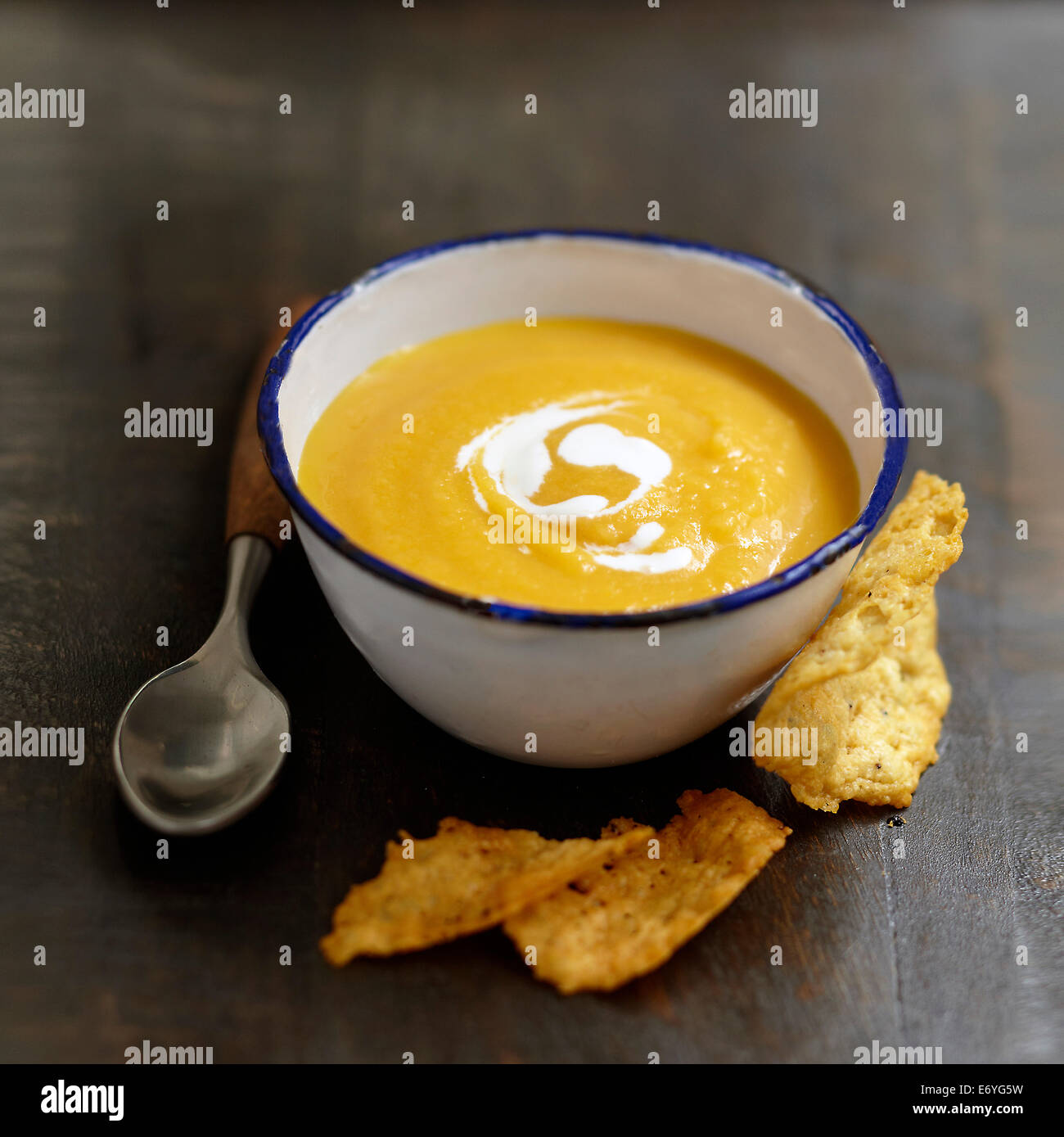 Yellow turnip hires stock photography and images Alamy