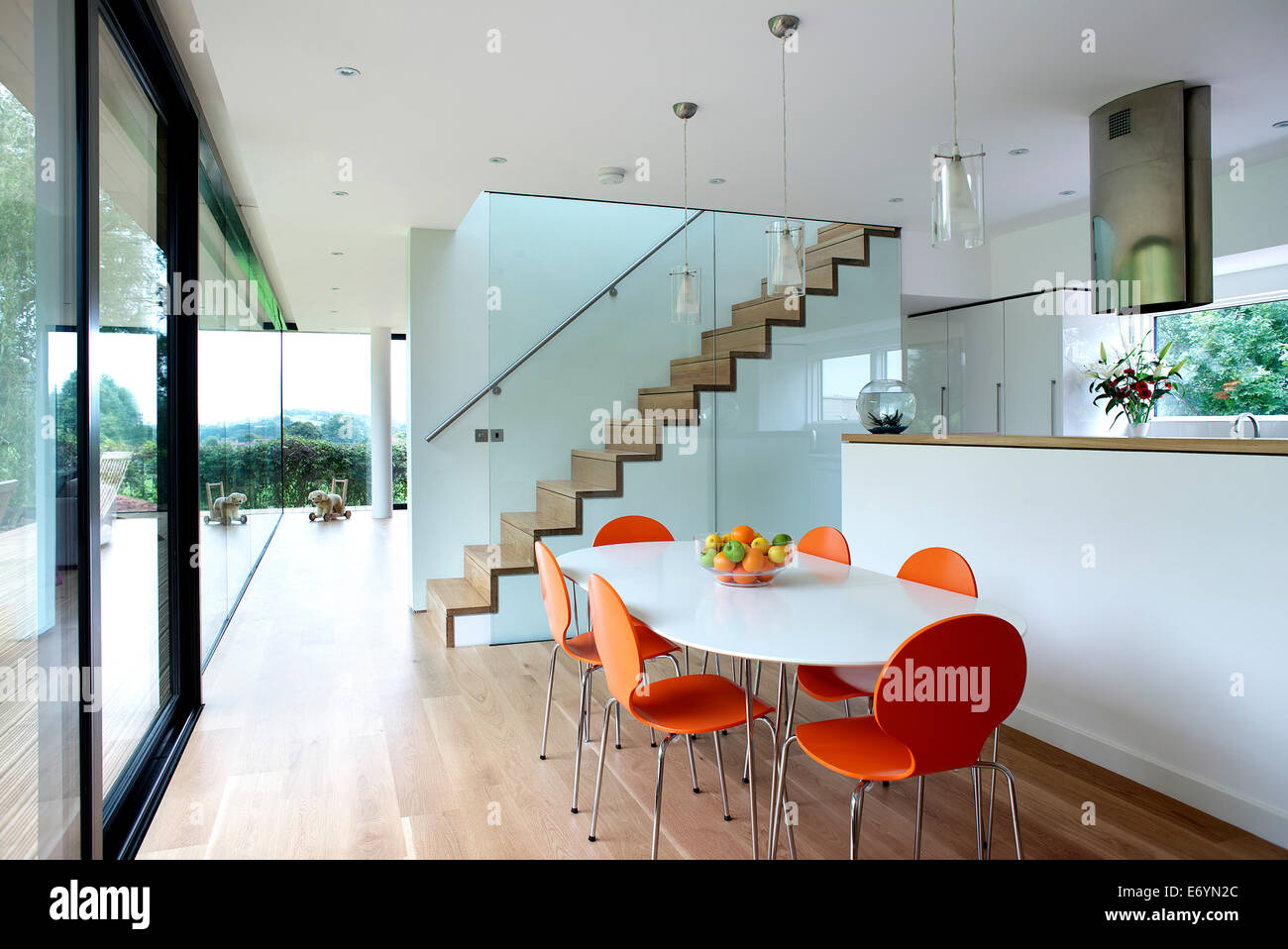 Open plan dining room staircase hires stock photography and images Alamy