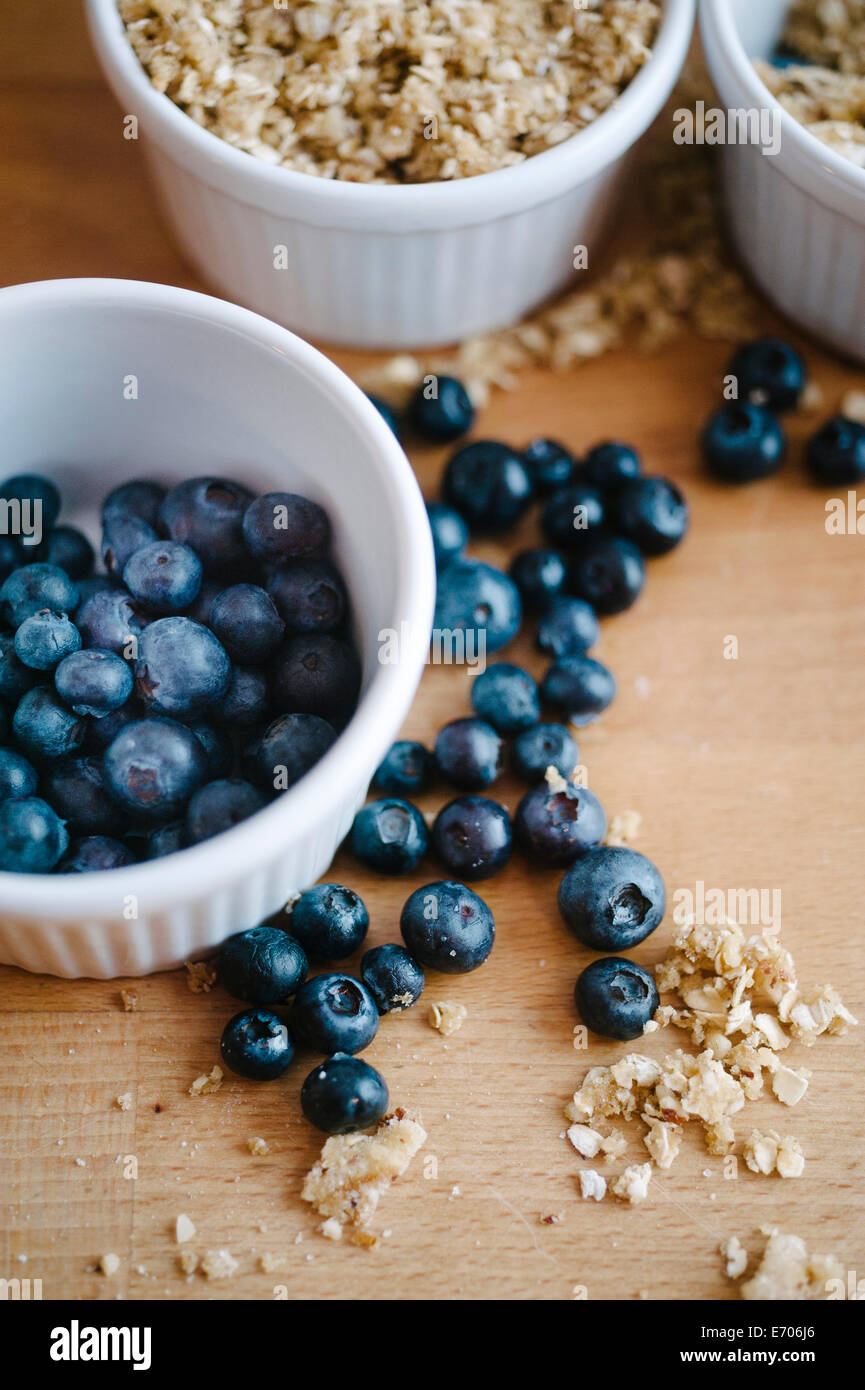 Blueberries in ramekin Stock Photo - Alamy