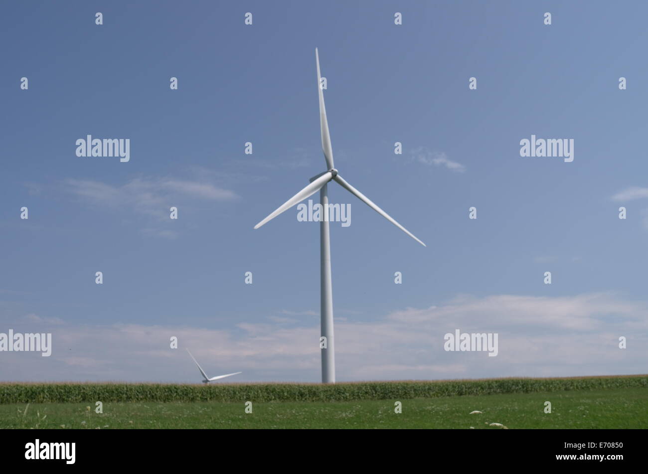 Giant wind turbine located near Warsaw, New York Stock Photo