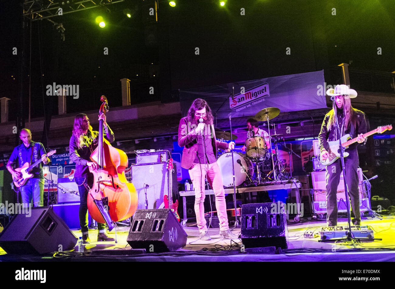 Rock band Corizonas performing live on stage at the "Sierra nevada por