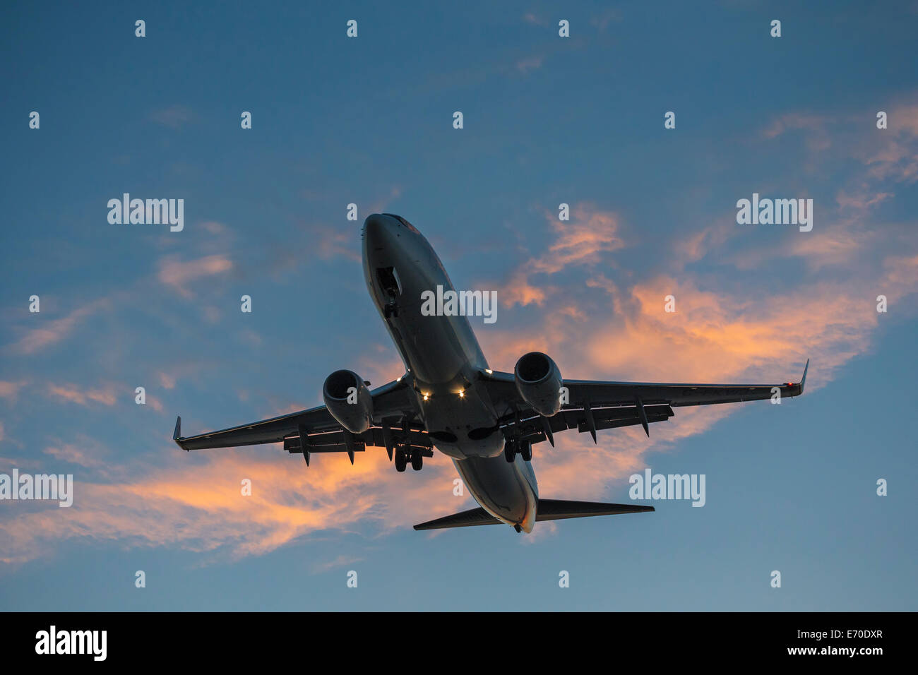 Commercial airliner Boeing 737 jet on final approach for landing-Victoria, British Columbia, Canada. Stock Photo