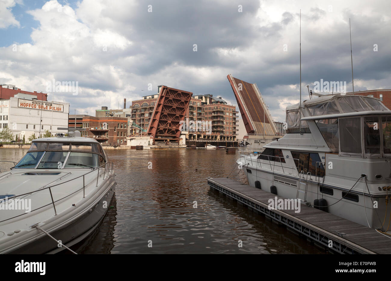 Milwaukee, Wisconsin is where 3 rivers meet to flow into Lake Michigan ...