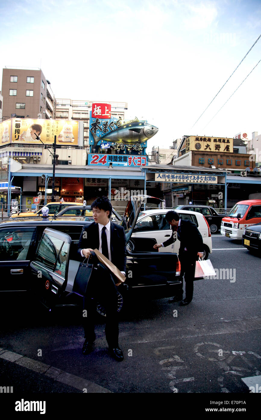 Japanese Taxi Sign High Resolution Stock Photography And Images Alamy