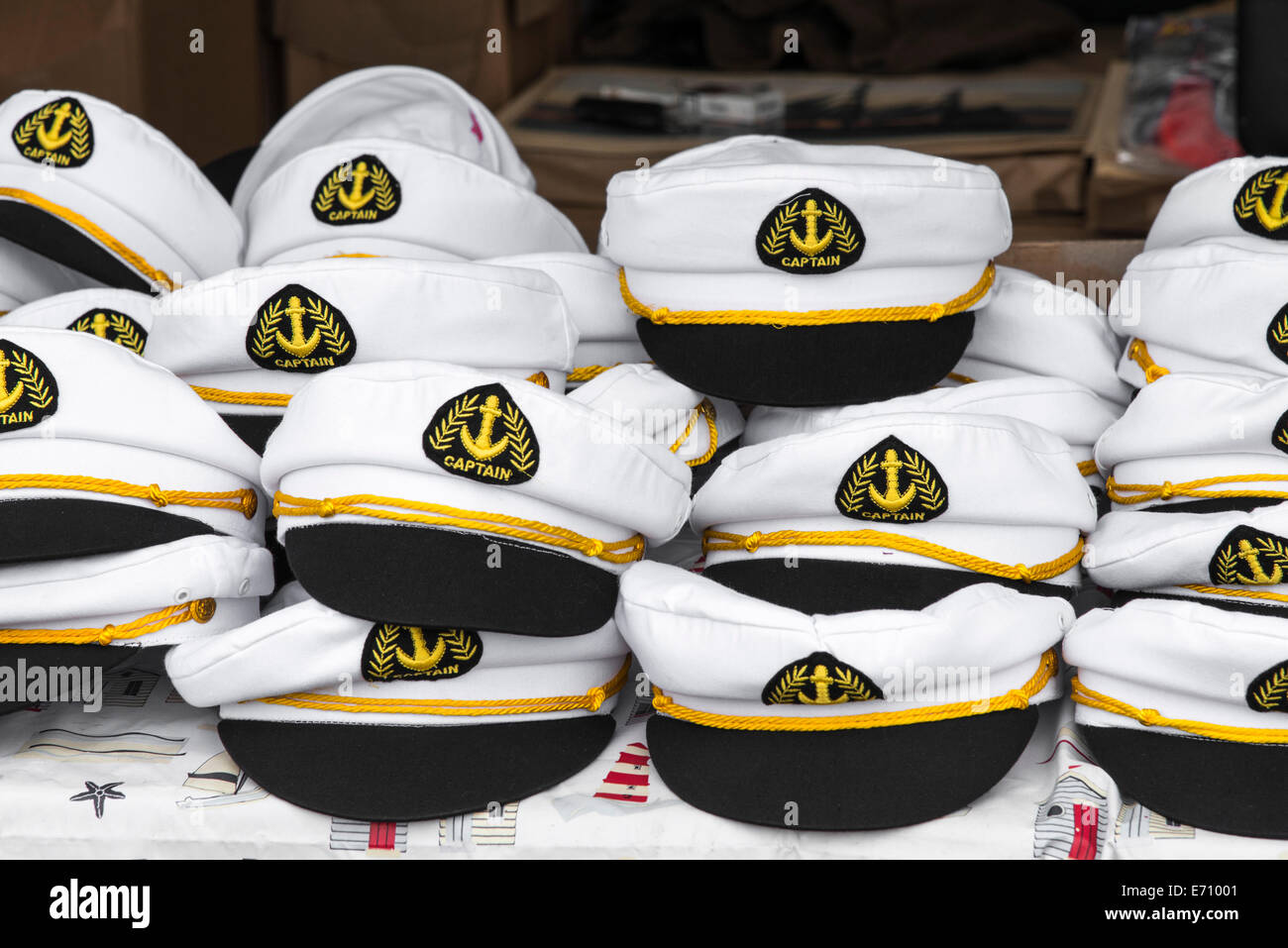 Ship s captain hat hi res stock photography and images Alamy
