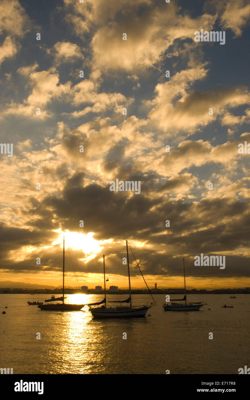 Sailboat sunrise, Shelter Island, San Diego, California Stock Photo Alamy