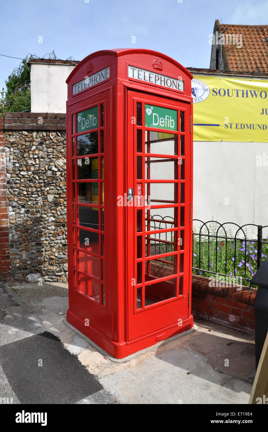 Defibrillator phone box hires stock photography and images Alamy