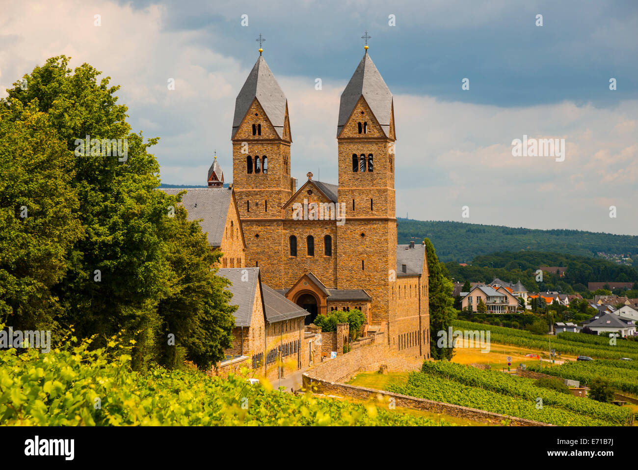Germany, Hesse, Ruedesheim, Abbey of St Hildegard in Eibingen Stock Photo