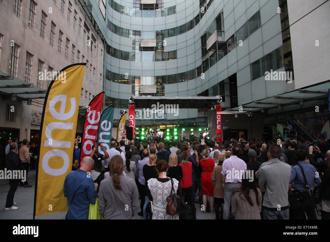 London, UK. 3rd Sep, 2014. Kasabian performing outside the BBC studios for the One Show in London, UK, © SimonJames/WFPA/Alamy L Stock Photo