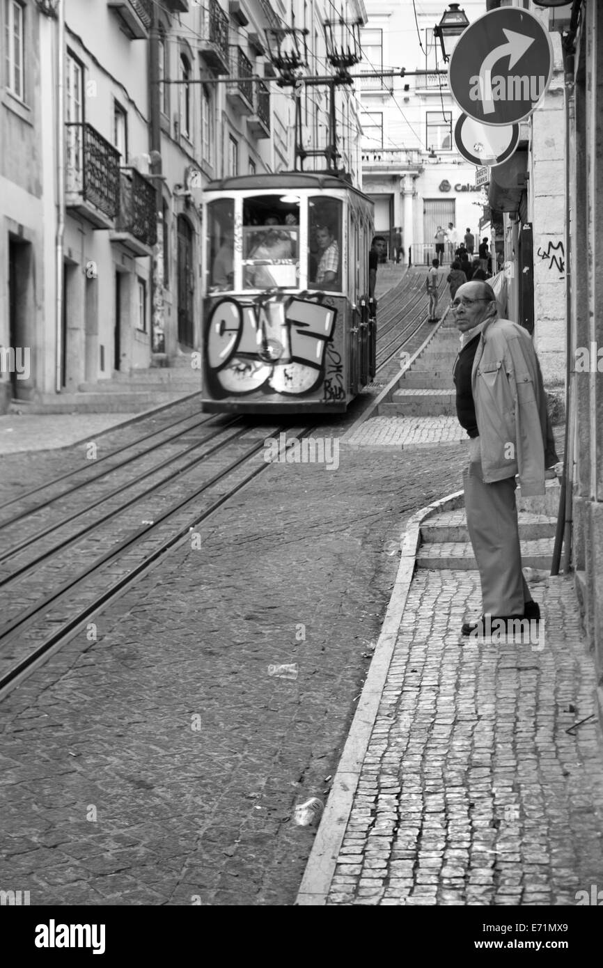 Trams on the Calcada Bica Grande, Lisbon, Portugal Stock Photo