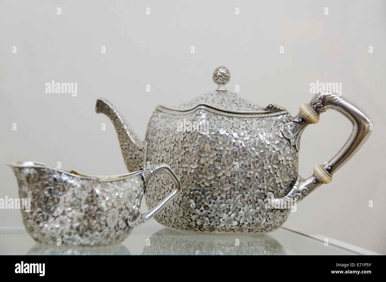 USA, New England, Rhode Island, Bristol. Historic Blithewold Mansion