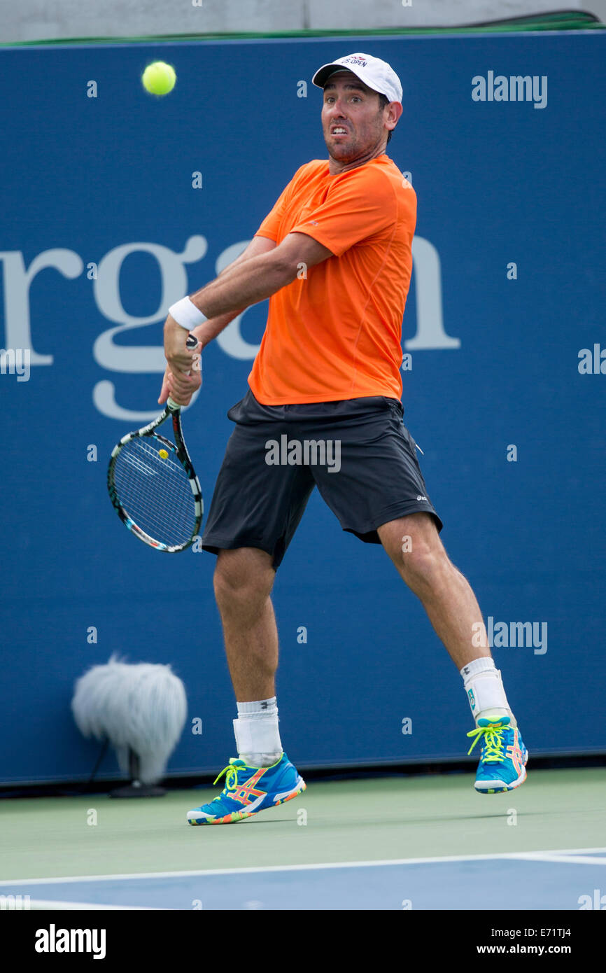 Wayne Odesnik (USA) in first round action during Day 2 of the US Open Tennis Championships. © Paul J. Sutton/PCN Stock Photo
