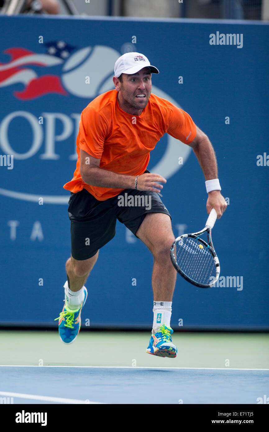 Wayne Odesnik (USA) in first round action during Day 2 of the US Open Tennis Championships. © Paul J. Sutton/PCN Stock Photo