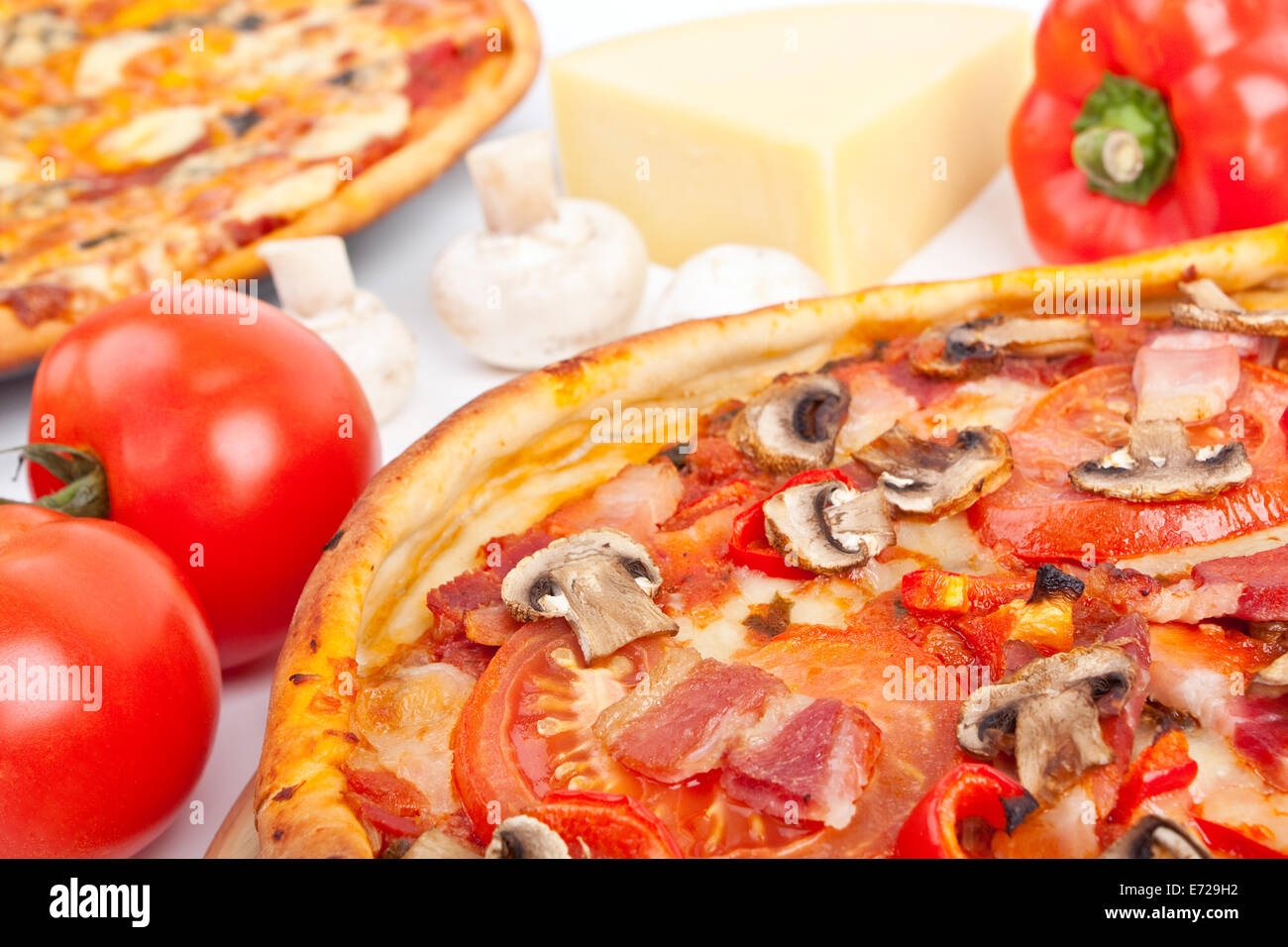 ham and mushroom pizza with ingredients Stock Photo Alamy