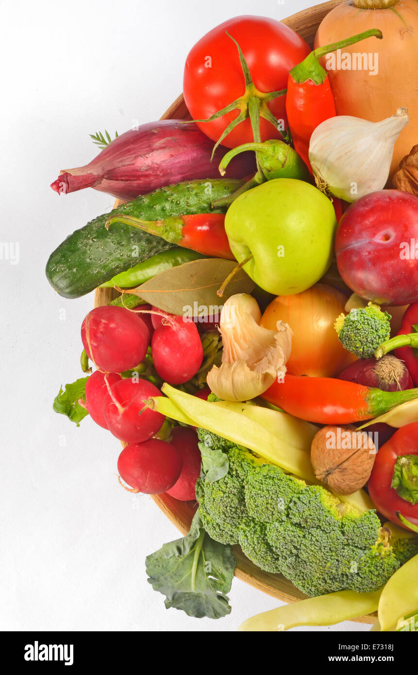 Fruits and vegetables basket hires stock photography and images Alamy