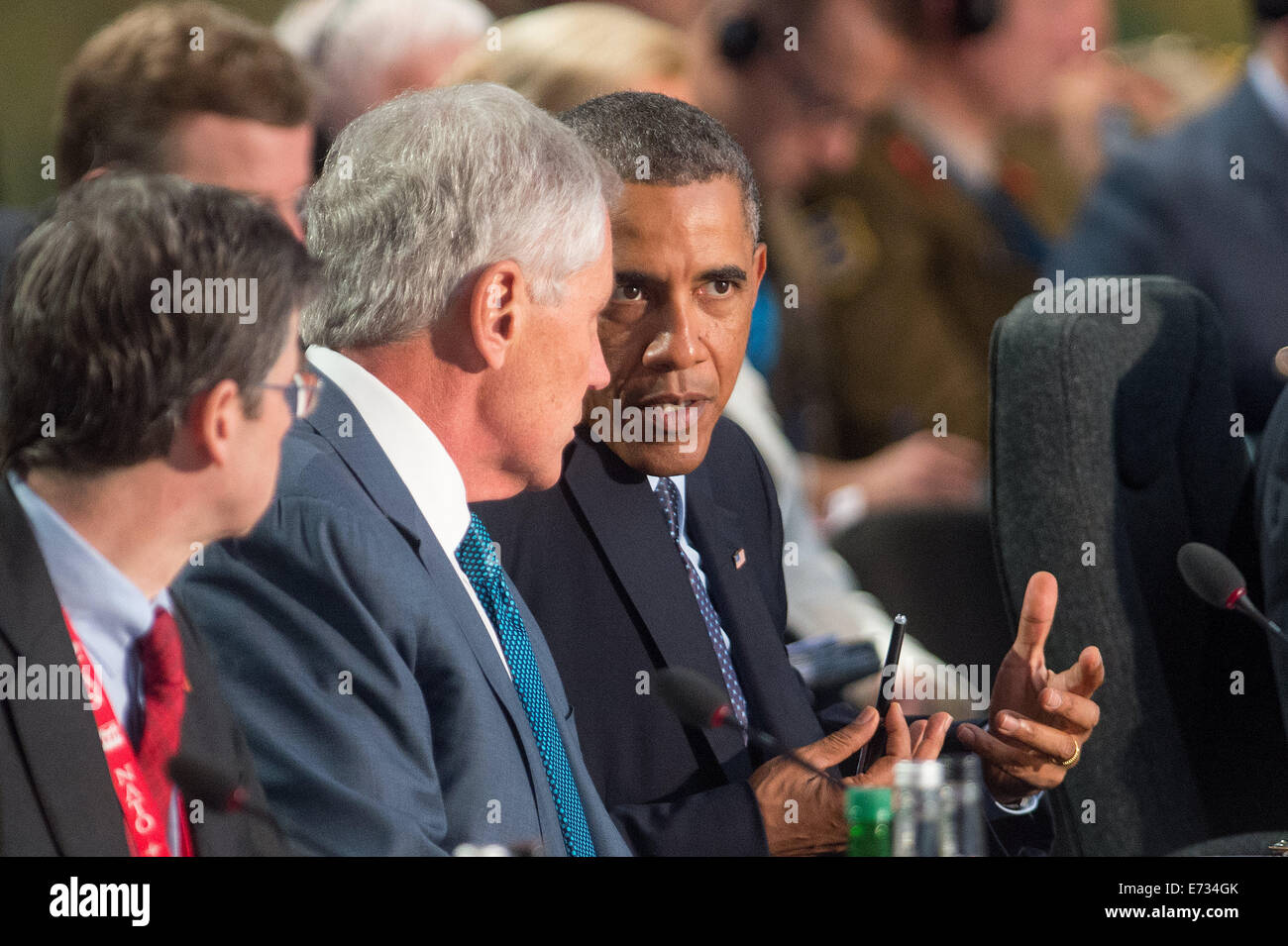 Newport, South Wales. 04th Sep, 2014. US defence minister Chuck Hagel (L) and US president Barack Obama participate during the NATO summit in Newport, South Wales, 04 September 2014. World leaders from about 60 countries are coming together for a two-day NATO summit taking place from 04 to 05 September 2014. Photo: Maurizio Gambarini/dpa/Alamy Live News Stock Photo