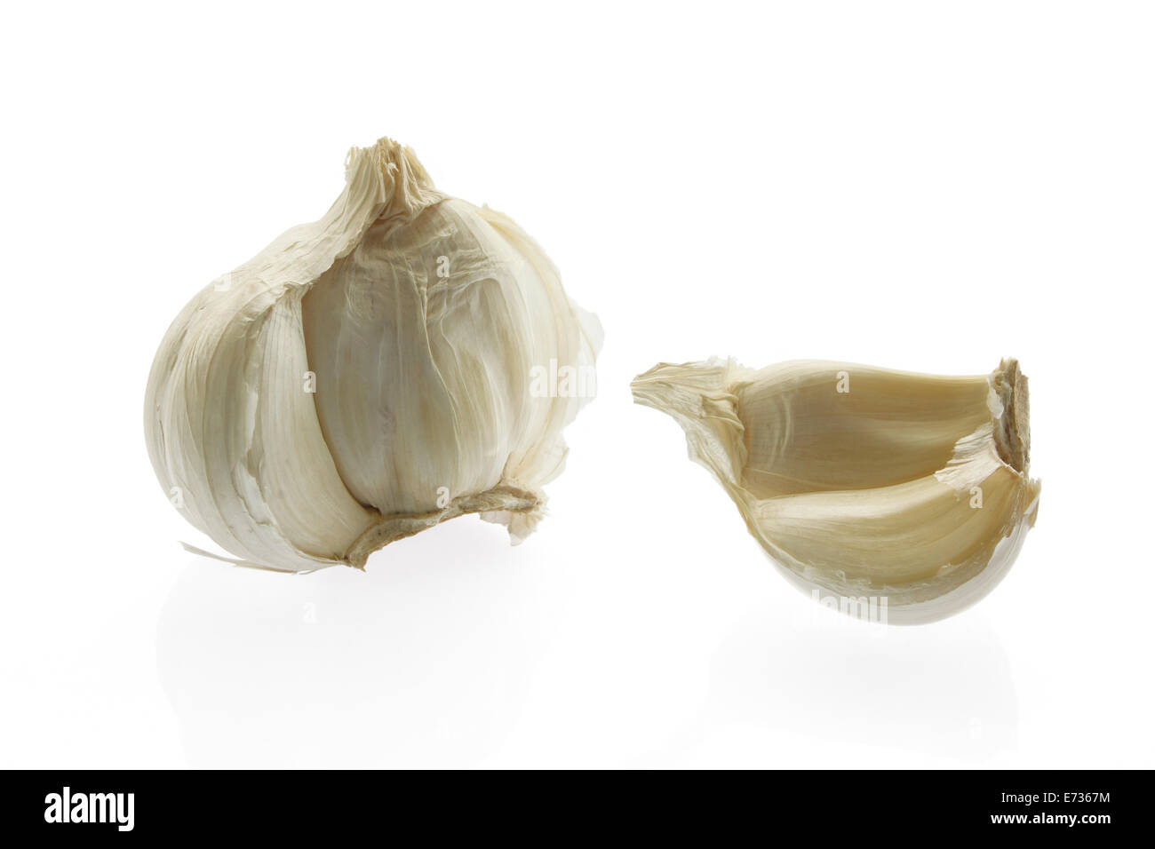 garlic bulb isolated on white background Stock Photo - Alamy