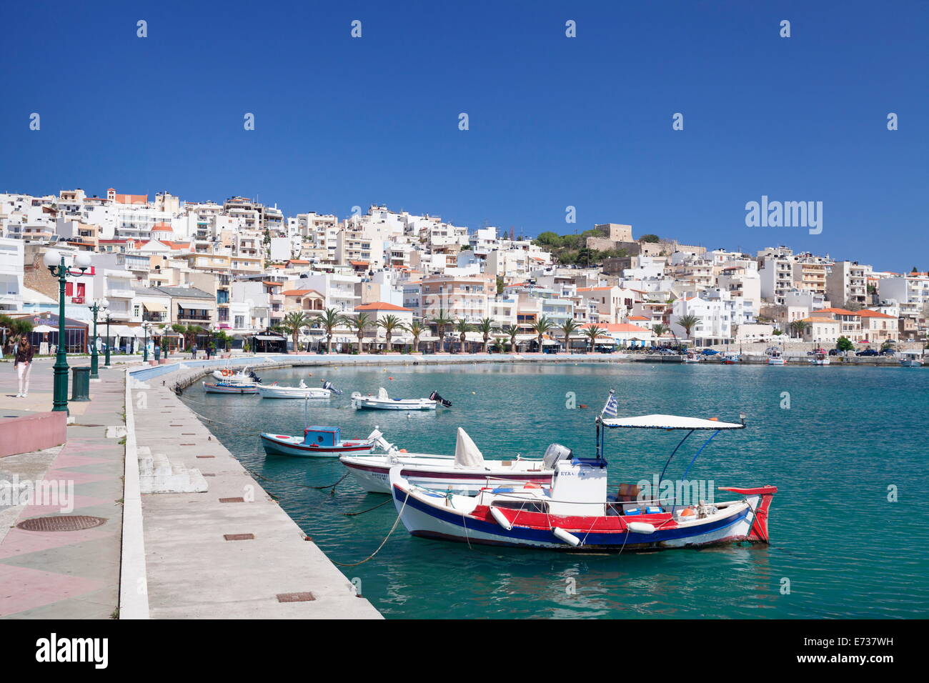 Porto Di Sitia In Creta Grecia Immagine Editoriale Immagine Di Europeo Citt 65903000