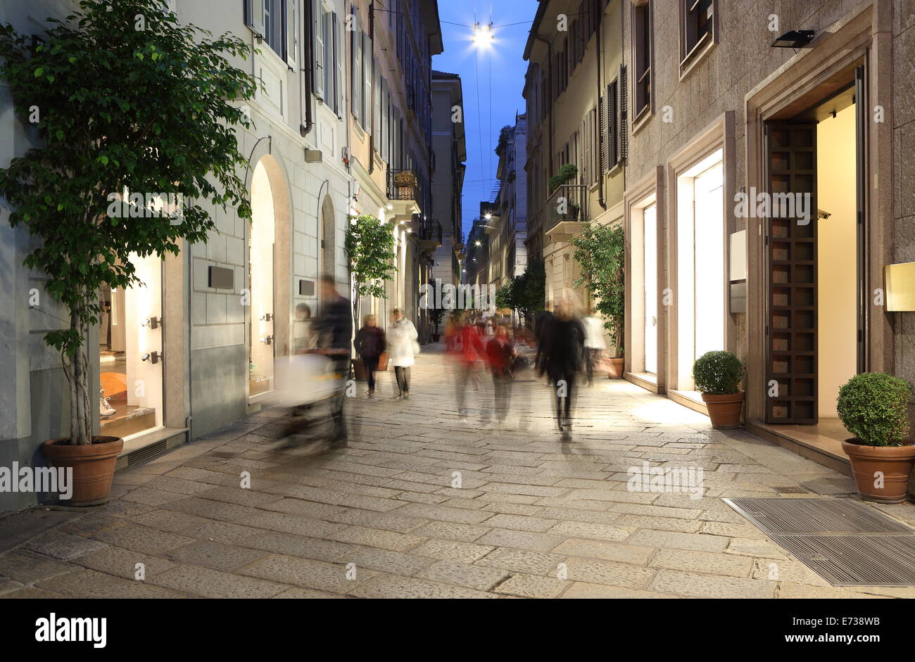Via Della Spiga, Milan, Lombardy, Italy, Europe Stock Photo Alamy Via Della Spiga, Milan, Lombardy, Italy, Europe Stock Photo Alamy