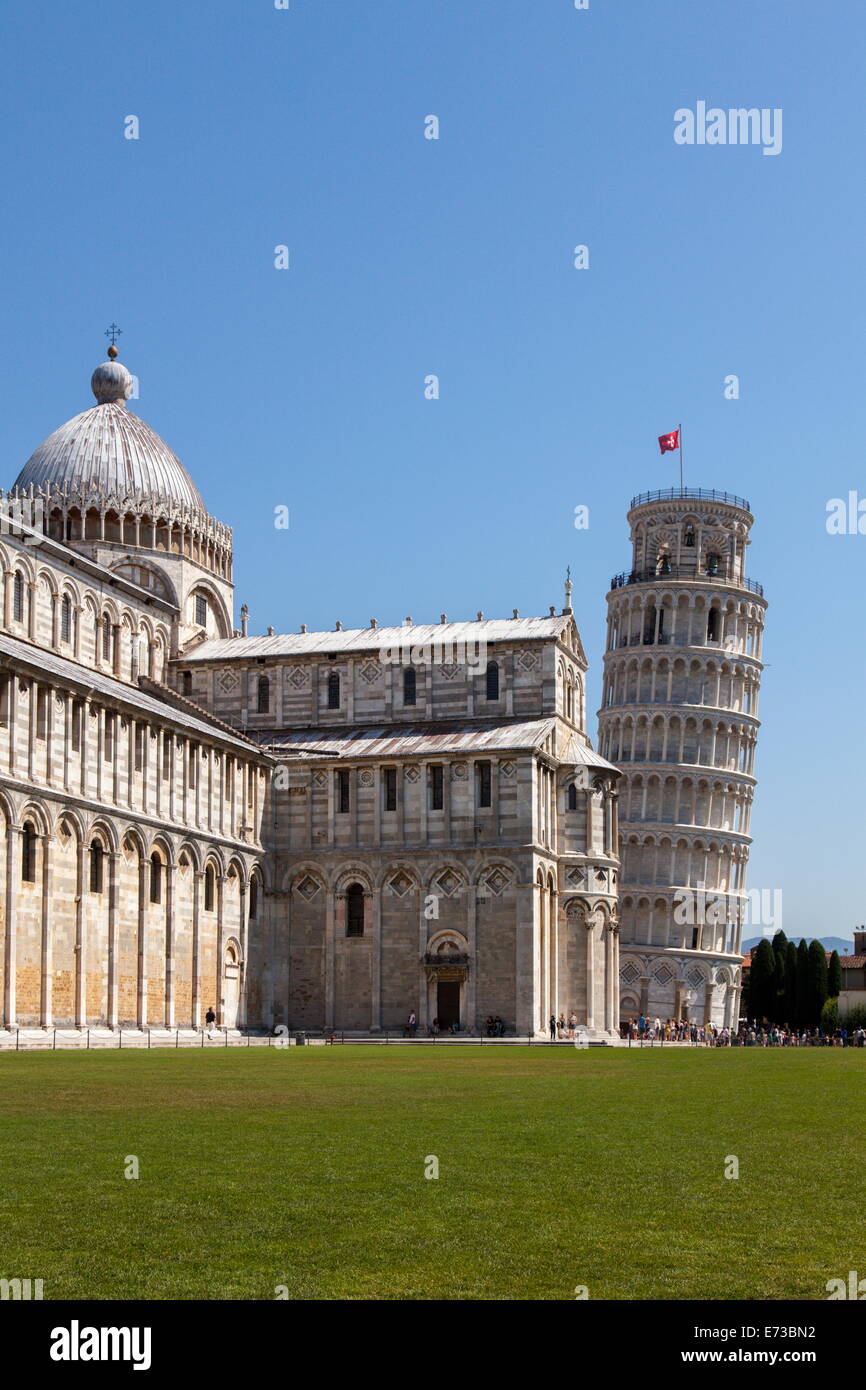 Duomo (Cathedral) and Leaning Tower, UNESCO World Heritage Site, Pisa, Tuscany, Italy, Europe Stock Photo