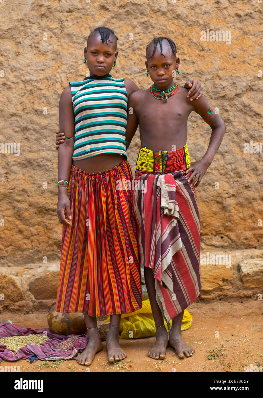 Hamer Tribe Girls, Dimeka, Omo Valley, Ethiopia Stock Photo