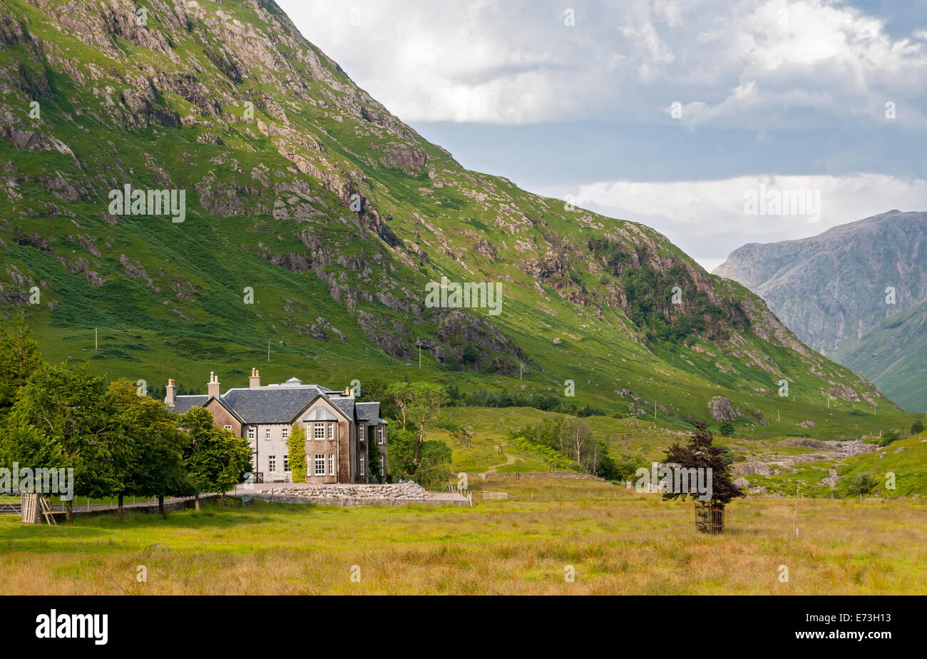 House in River Etive Valley, Glen Coe, Scotland, UK Stock Photo