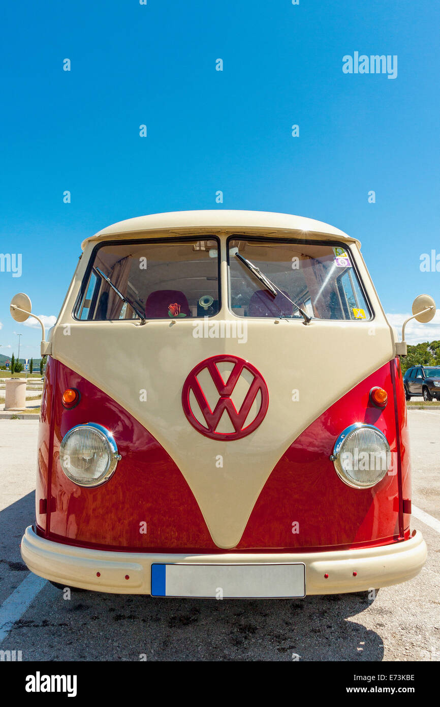Volkswagen Transporter T1 Stock Photo - Alamy