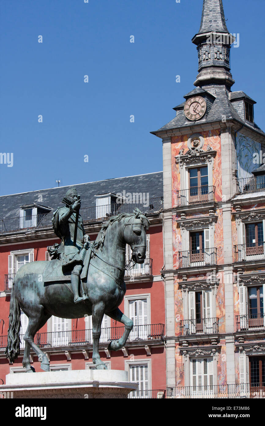 Spain, Madrid, Statue of King Philip III in the Plaza Mayor. Stock Photo