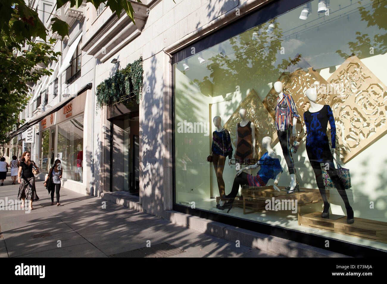 Spain, Madrid, Boutique shops on Calle de Serrano. Stock Photo