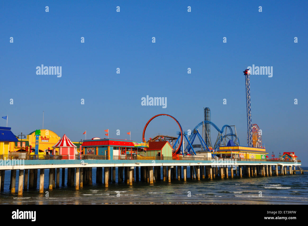 Galveston Island Historic Pleasure Pier, Galveston, Texas, USA Stock Photo Alamy