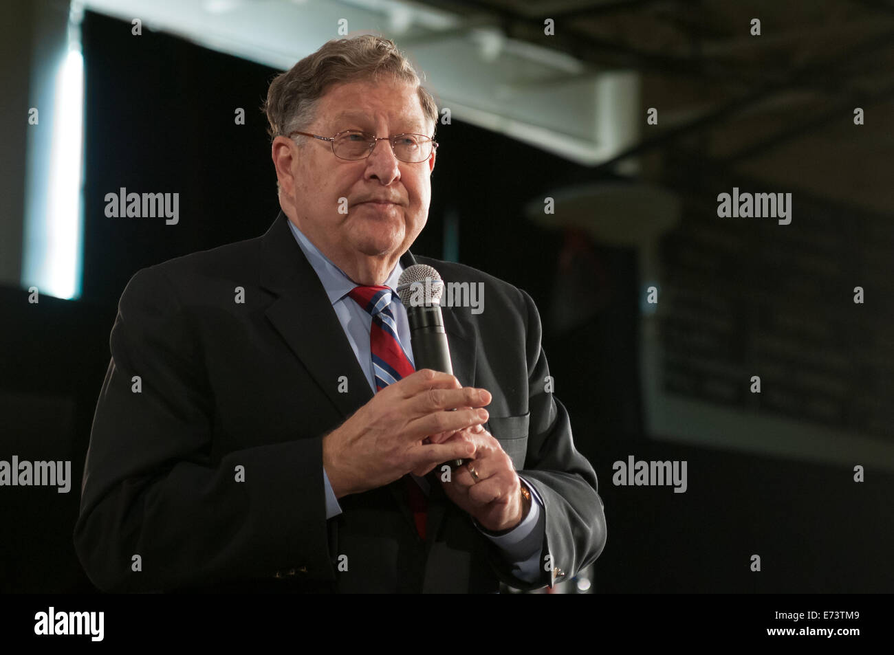 Former New Hampshire Governor and White House Chief of Staff under President George H. W. Bush John H. Sununu campaigns. Stock Photo