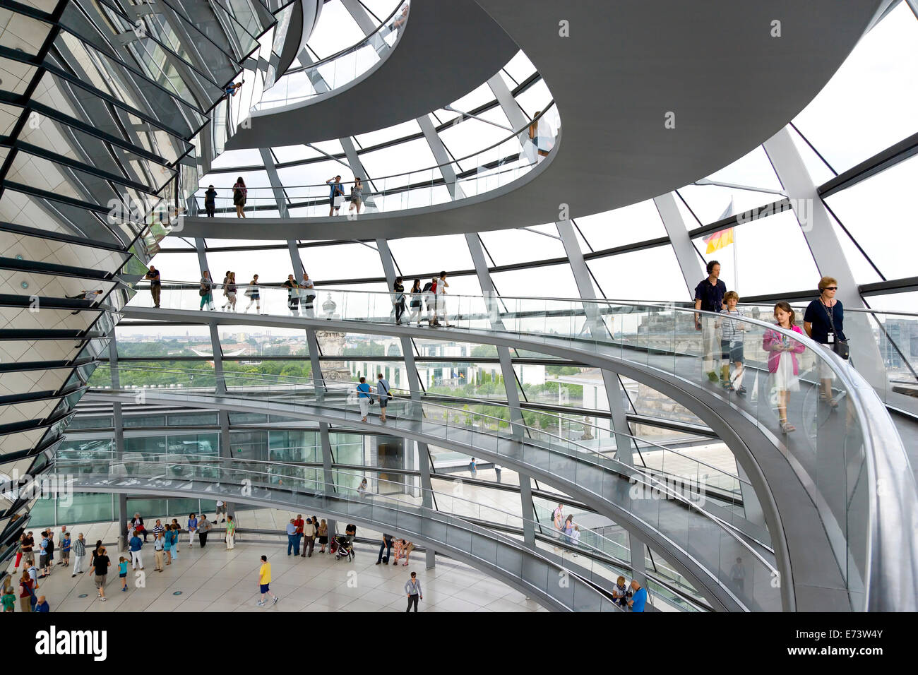 Germany Building Ramp Ramp in berlin reichstag hi-res stock photography and images - Alamy