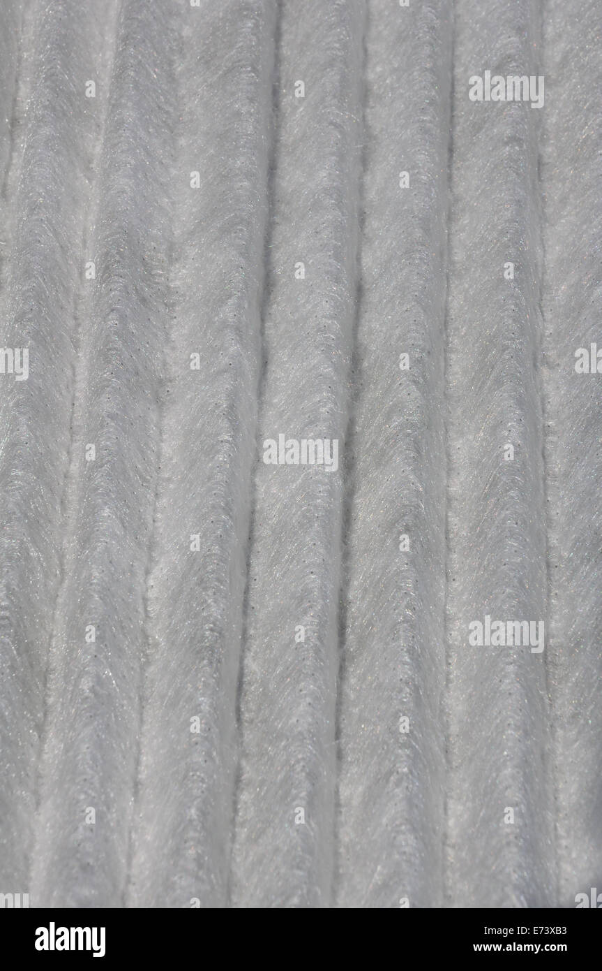 clean-home-air-conditioner-filter-E73XB3.jpg